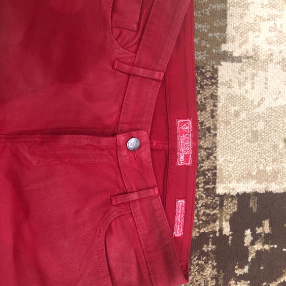 Guess Jeans - Picture 2 of 4